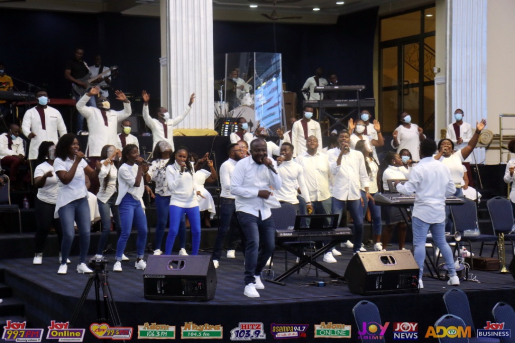 Photos: Multimedia Group holds thanksgiving service to kick start 2021