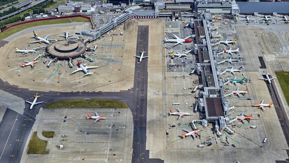 Gatwick: Norwegian axes 1,000 jobs at the airport in long haul cuts