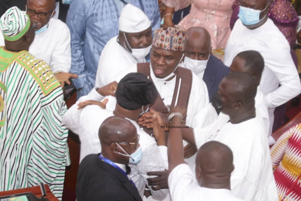 Photos: Confusion rocks inauguration of 8th Parliament