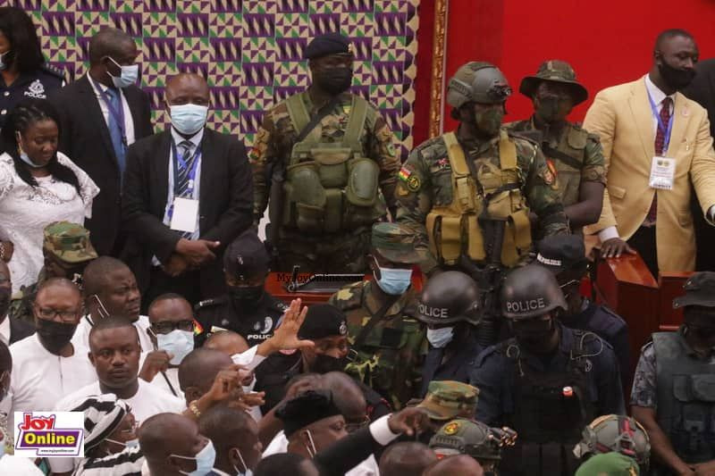 Photos: Confusion rocks inauguration of 8th Parliament