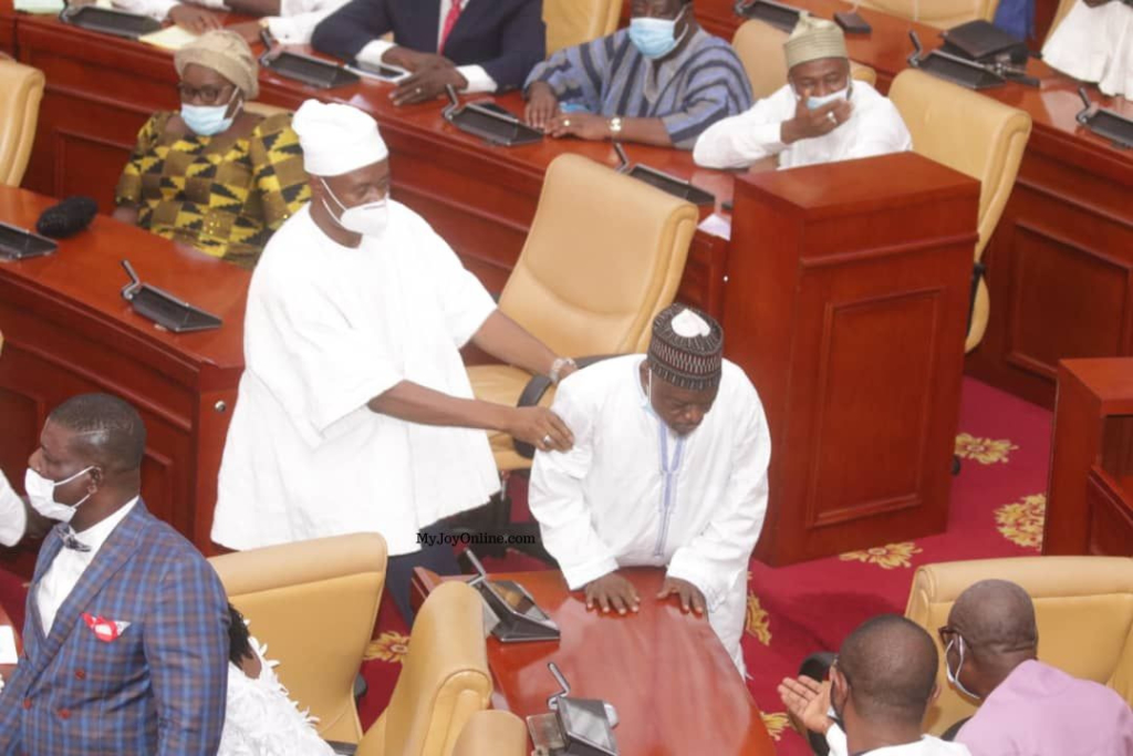 Photos: Confusion rocks inauguration of 8th Parliament