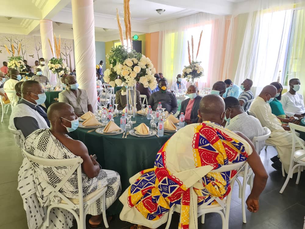 Photos: Bawumia and wife at New Year lunch hosted by Ashanti pastors, chiefs