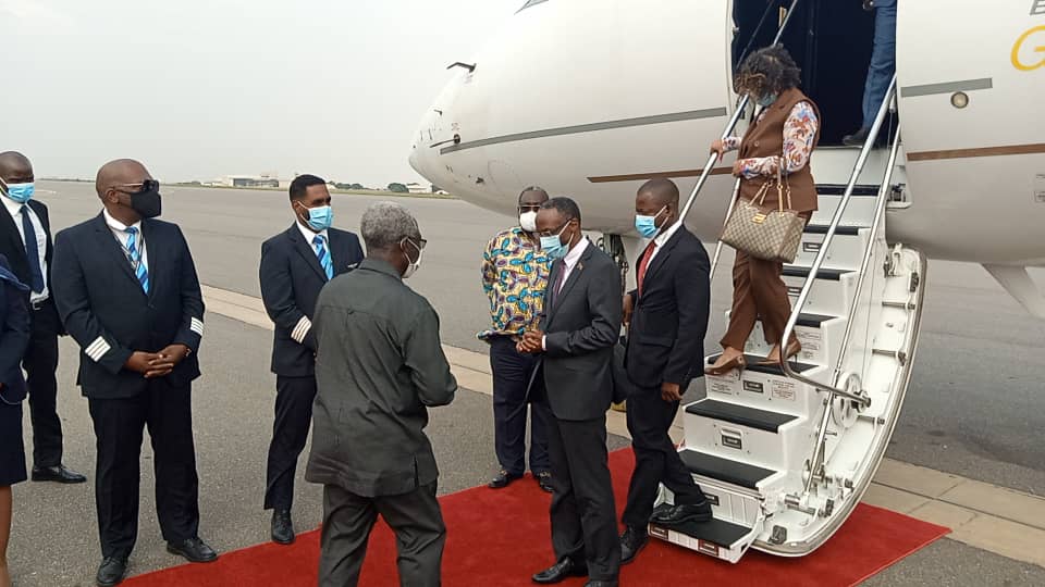 Umaro Sissoco Embaló de Guinea Bissau, George Weah y otros jefes de estado de Ghana para la inauguración de Akufo-Addo