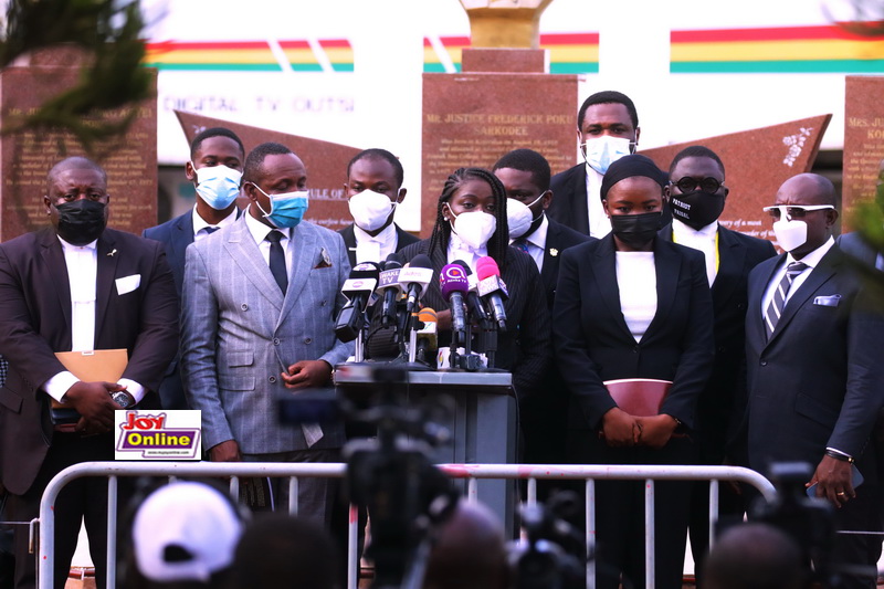 Photos: Supreme Court resumes sitting, hears Mahama's new applications