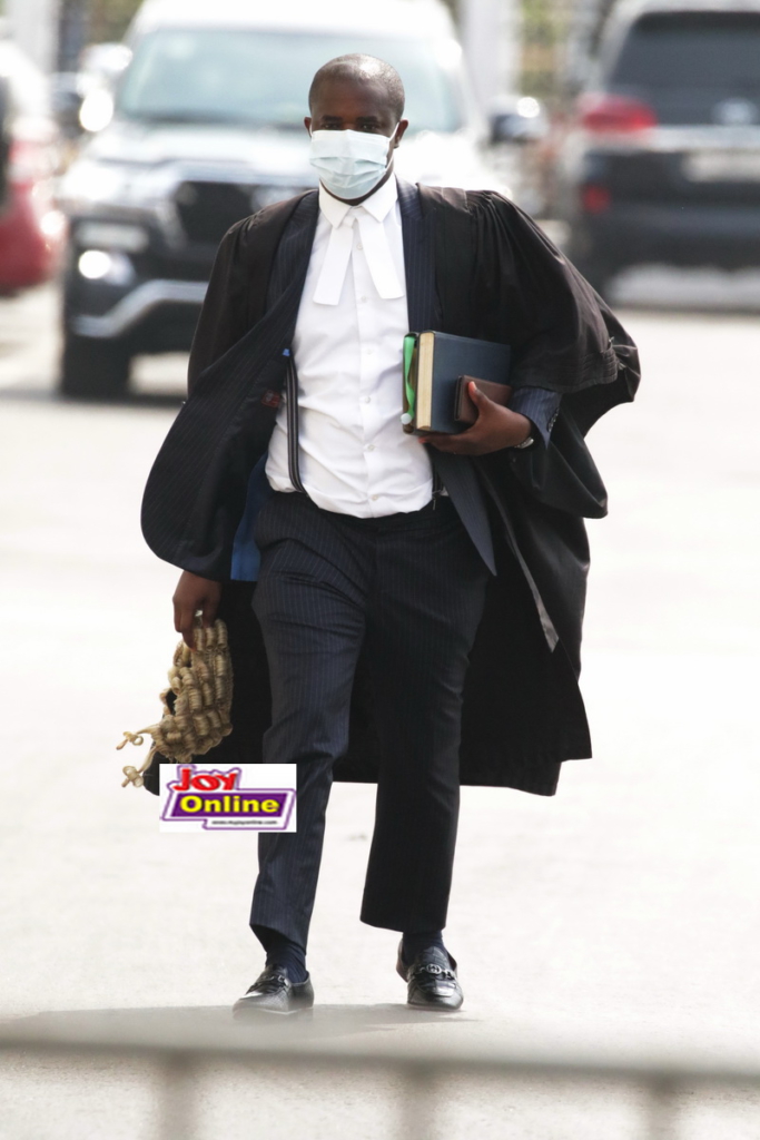 Photos: Supreme Court resumes sitting, hears Mahama's new applications
