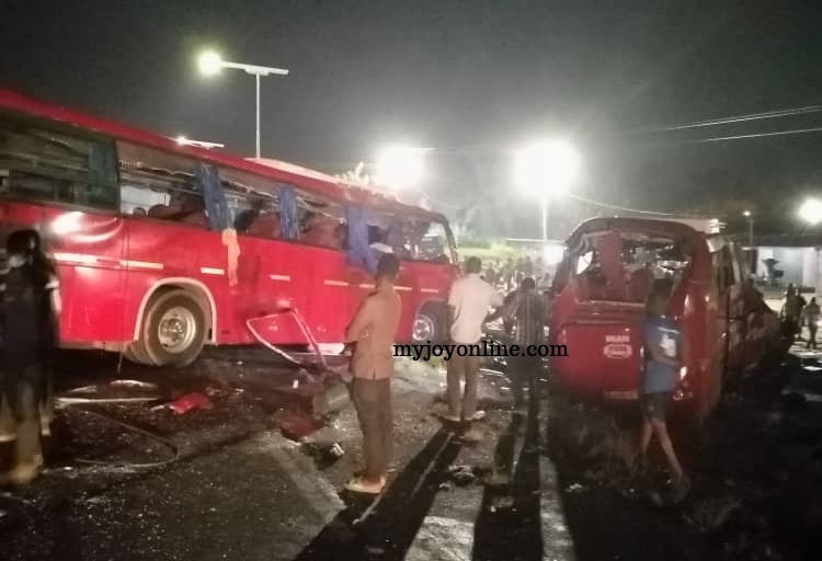 16 dead as 2 KIA Granbird buses collide on Accra-Kumasi highway
