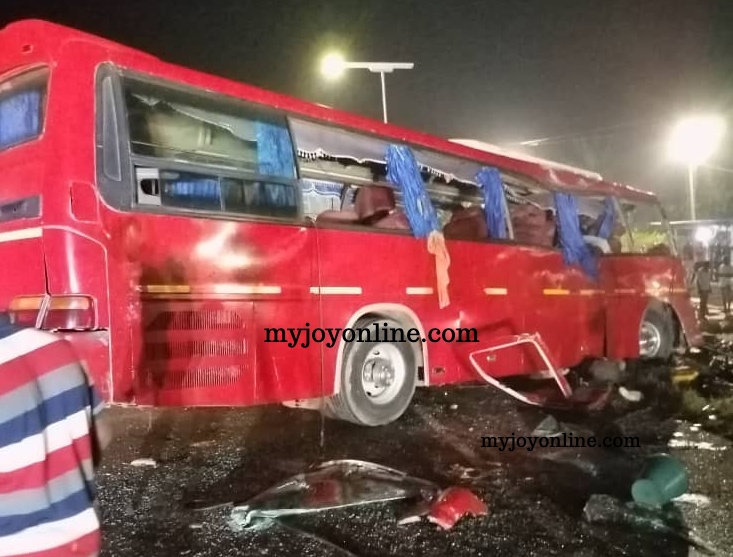 16 dead as 2 KIA Granbird buses collide on Accra-Kumasi highway