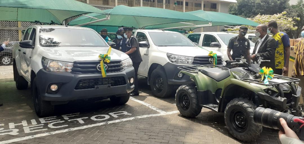 Spanish government presents vehicles to Ghana