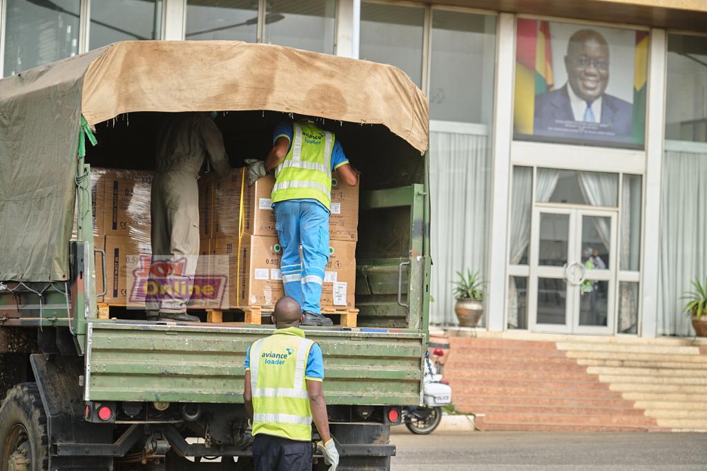 Photos: First batch of Covid-19 vaccines arrive at Kotoka International Airport