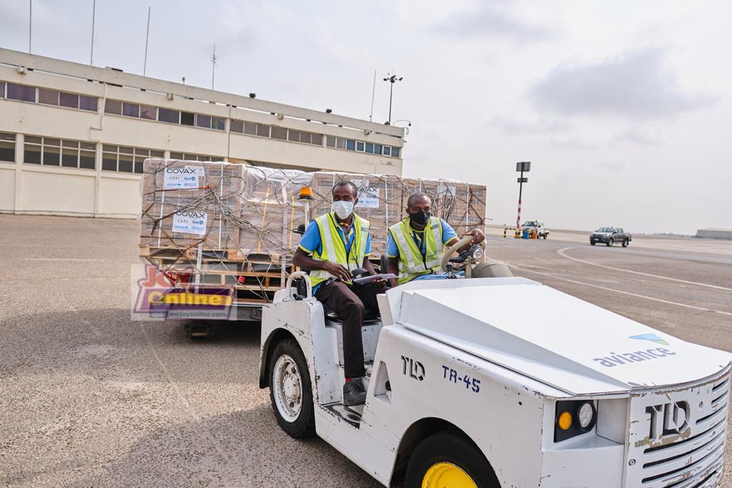 Photos: First batch of Covid-19 vaccines arrive at Kotoka International Airport