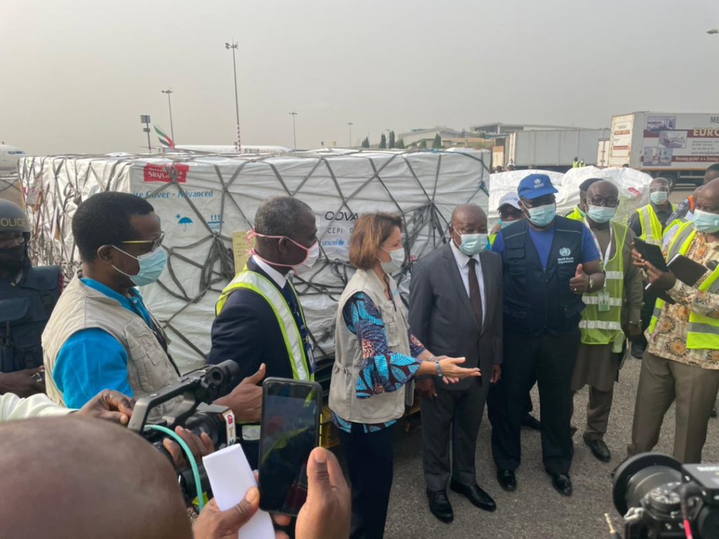 Photos: First batch of Covid-19 vaccines arrive at Kotoka International Airport