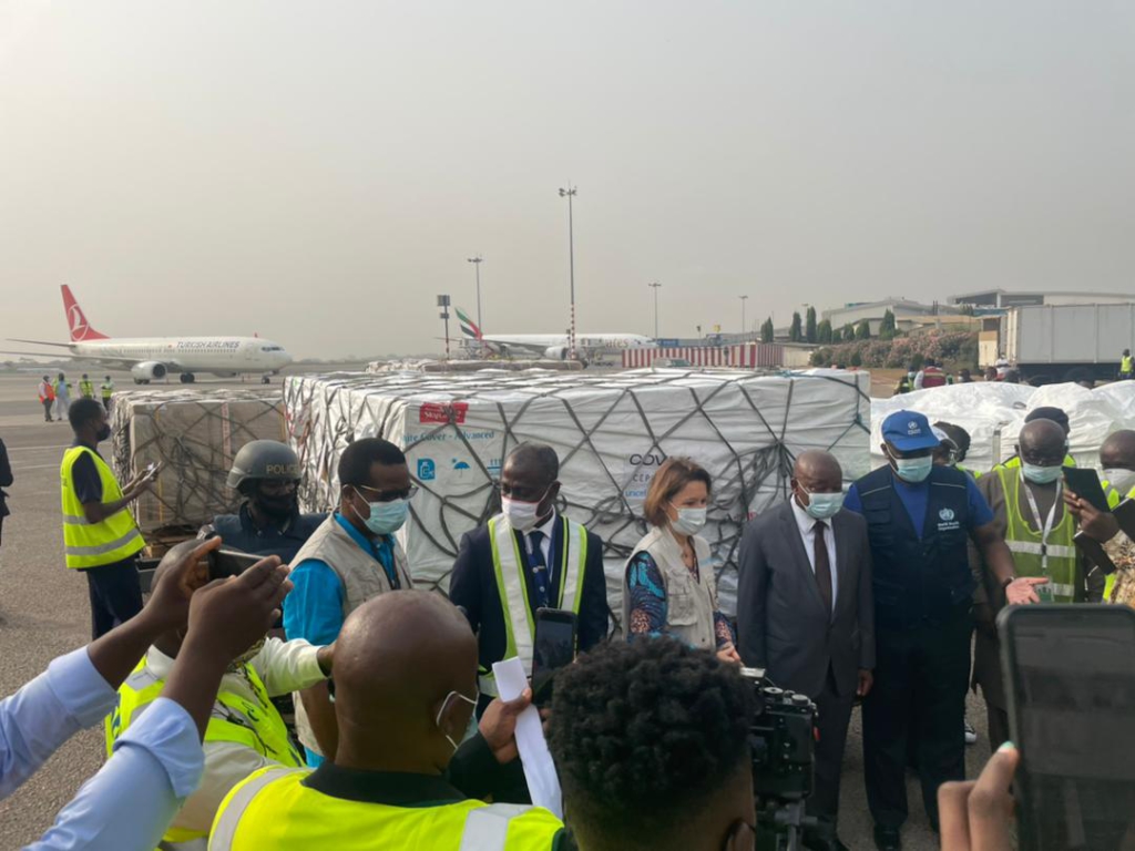 Photos: First batch of Covid-19 vaccines arrive at Kotoka International Airport