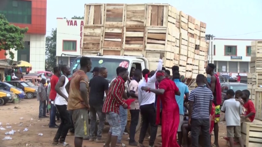 Tomato shortage imminent as transporters and importers begin strike over persistent highway robbery