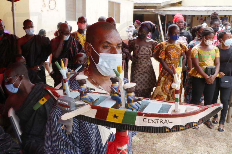 Photos: Apam; a town in pain and sorrow as it buries 13 teens