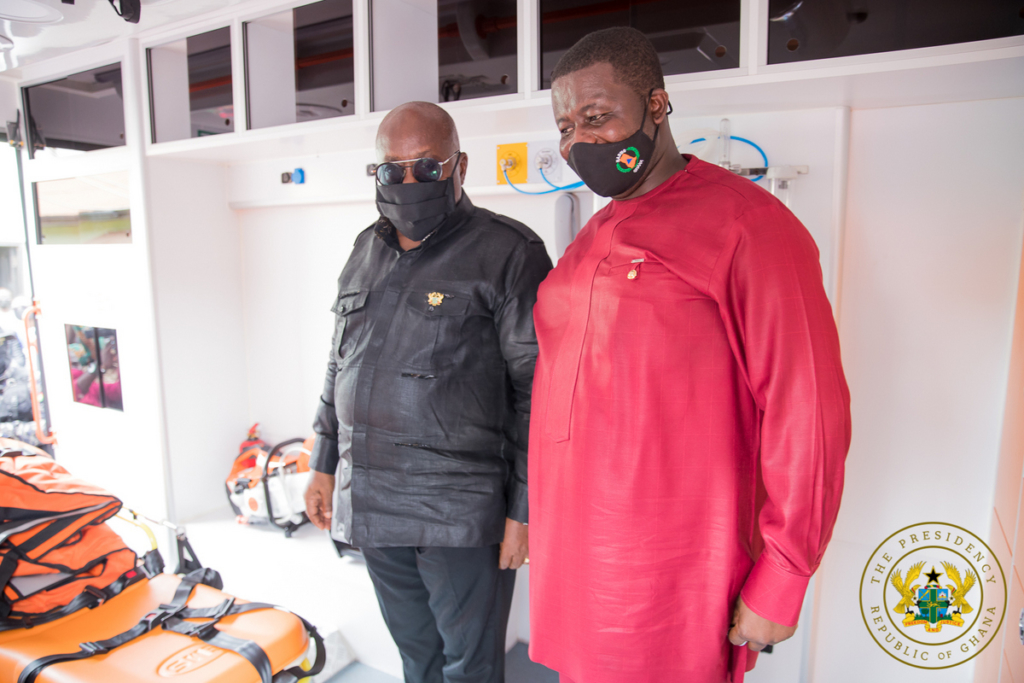 Akufo-Addo presents 40 vehicles to NaDMO