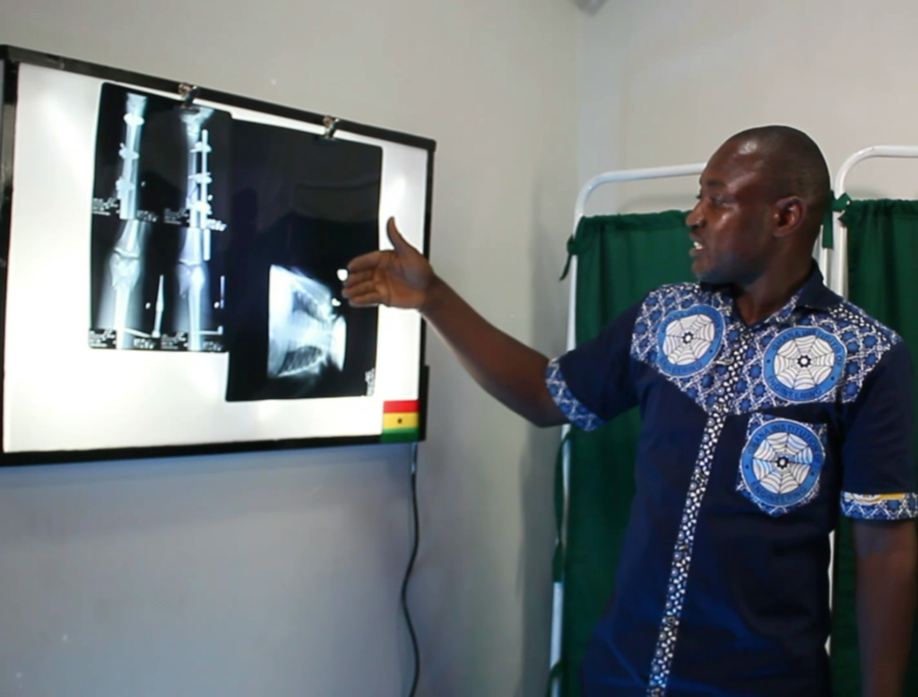 From theatre lamp to phototherapy machine: KATH engineer Emmanuel Wireko-Brobby does it all
