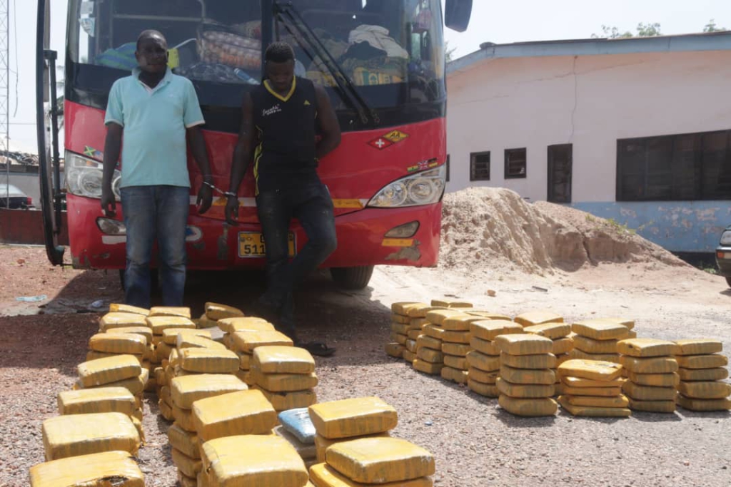 Bono police arrest 2 people with 260 slabs of dried cannabis en-route to Niger
