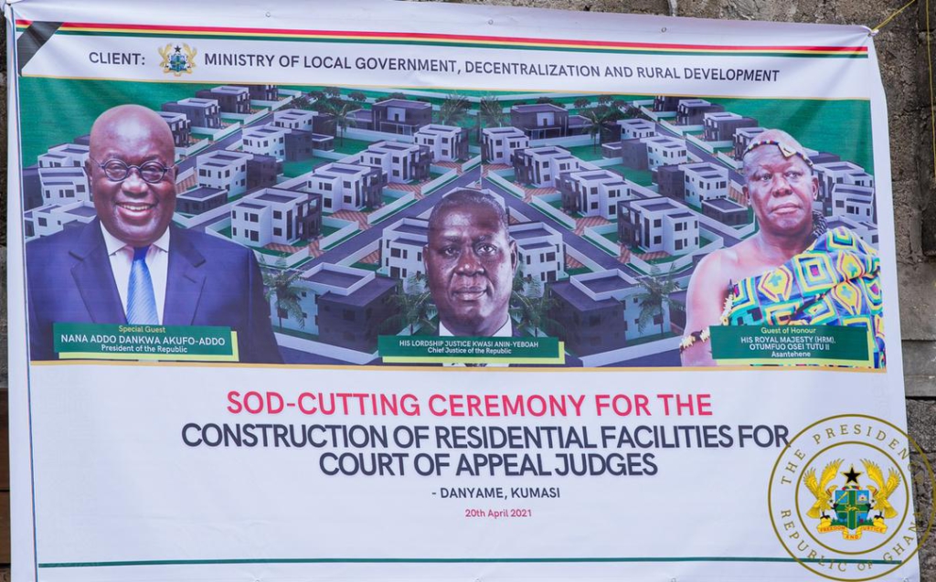 Akufo-Addo cuts sod for 20 residential facilities for Appeal Court judges in Kumasi Akufo-Addo cuts sod for 20 residential facilities for Appeal Court judges in Kumasi