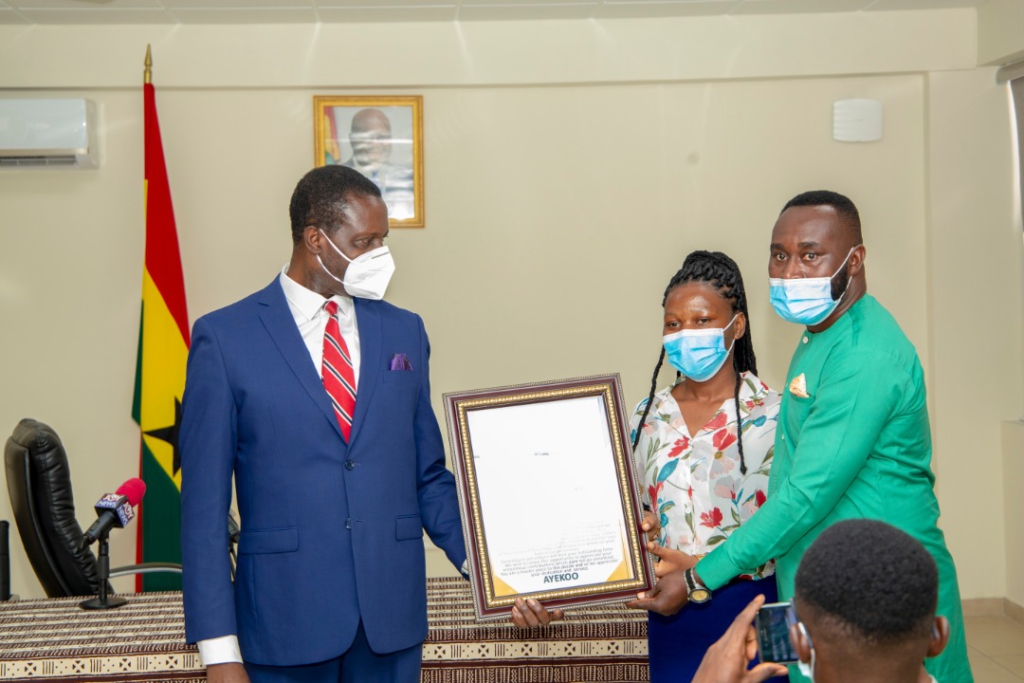 UMAT scholarship beneficiaries pay courtesy visit to Yaw Adutwum