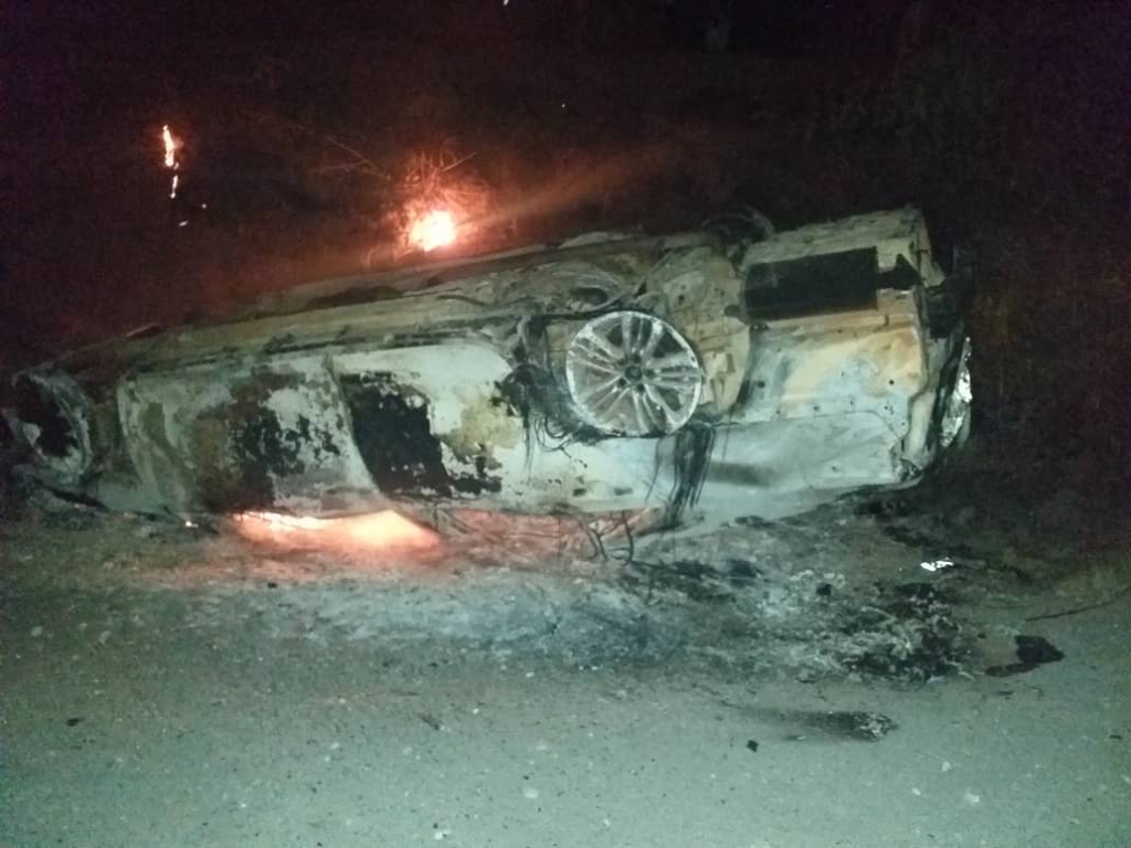 Residents of Amanase burn vehicle belonging to 5 suspected ritual murderers