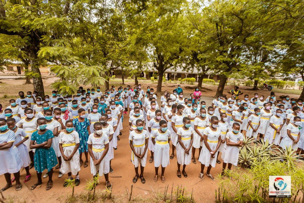 WFI commemorates World Menstrual Hygiene Day; donates pads to young girls in Adoagyiri