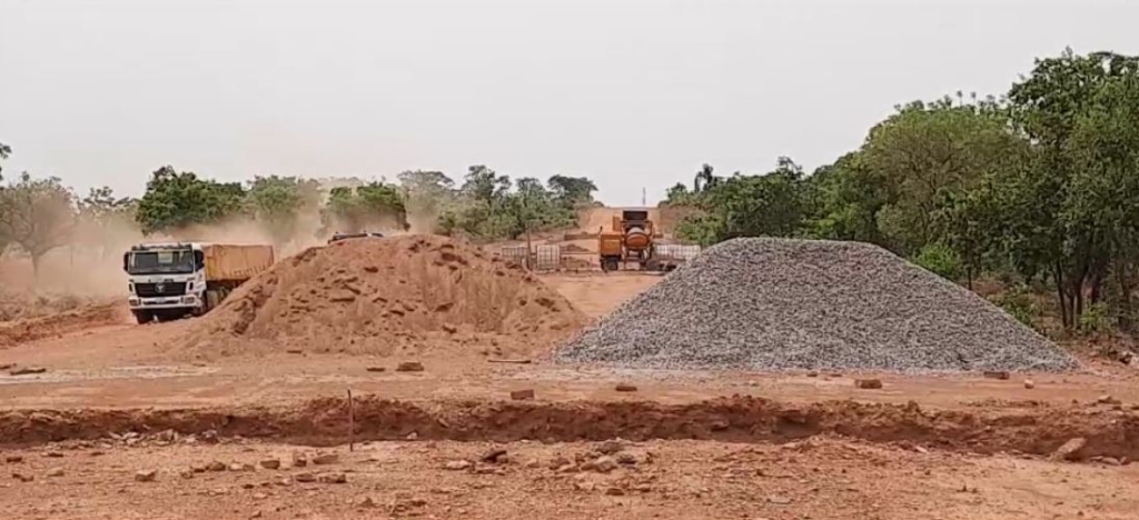 Wulugu-Kpasenkpe road construction halted after armed robbers attacked workers, made away with ¢300k