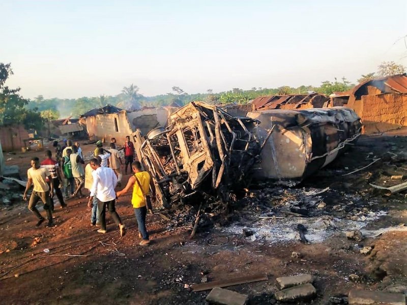 Government consoles bereaved families of fuel tanker accident victims