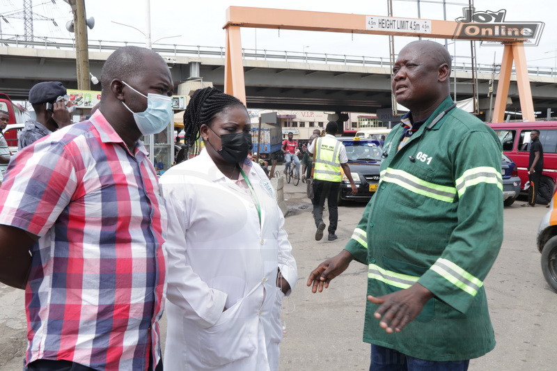 CleanGhana Campaign : AMA Health Inspectors close down public toilet at Avenor