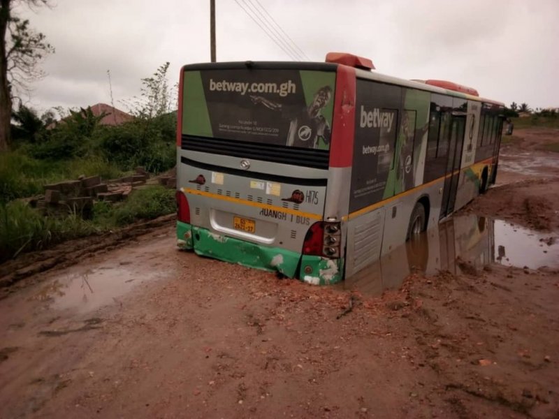 Heavy rains render Voradep village-UHAS roads impassable