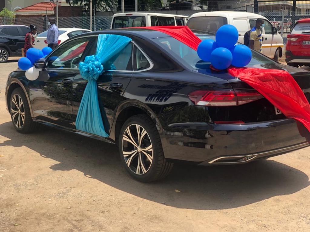 Multimedia Group's Samson Lardy Anyenini receives his GJA Journalist of the Year car prize