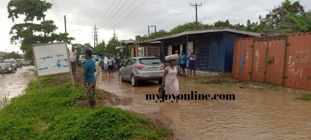 Several hours of downpour leaves parts of Sekondi-Takoradi flooded