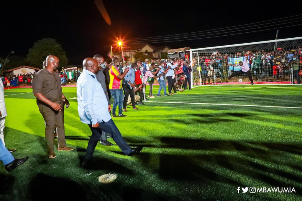 Bawumia commissions ultra-modern Adjiringanor astroturf Bawumia commissions ultra-modern Adjiringanor astroturf