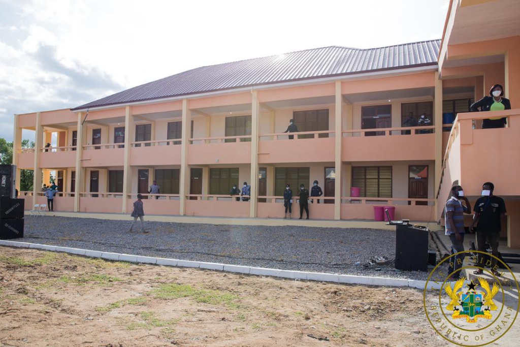 Akufo-Addo ends tour of Upper East Region, commissions Bolga East Assembly building