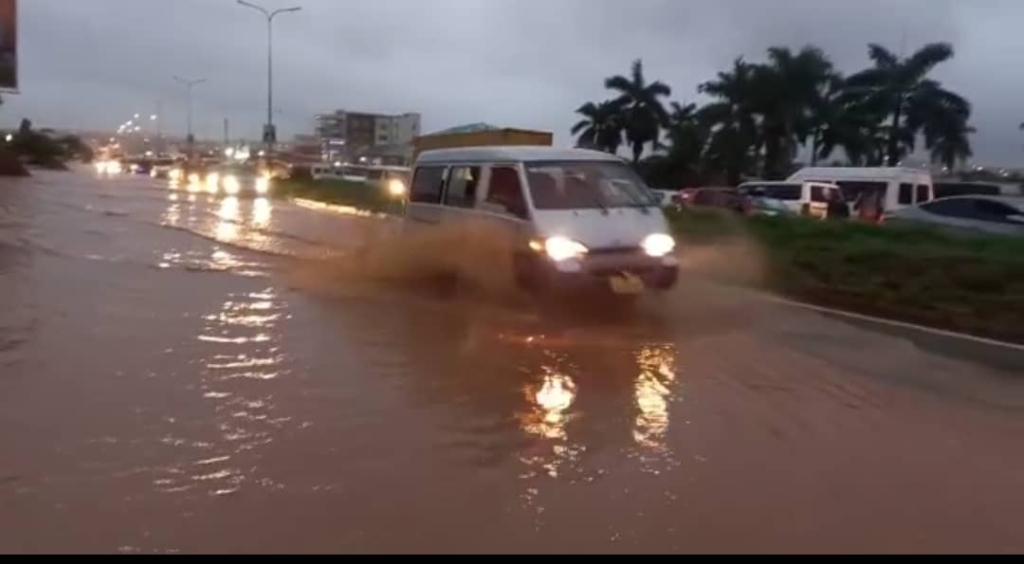 Parts of Accra flooded after 5-hour downpour