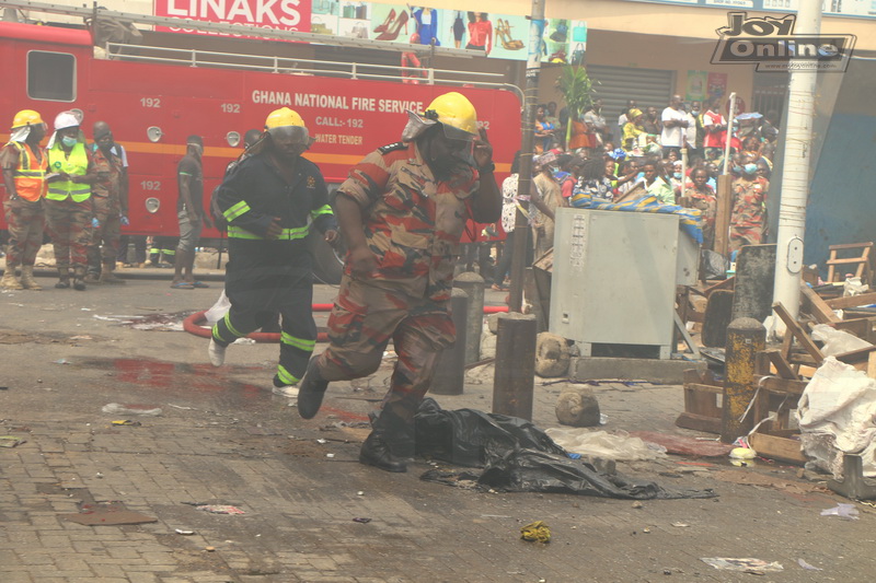 Photo: Fire and Military personnel battle Accra's toughest fire outbreak