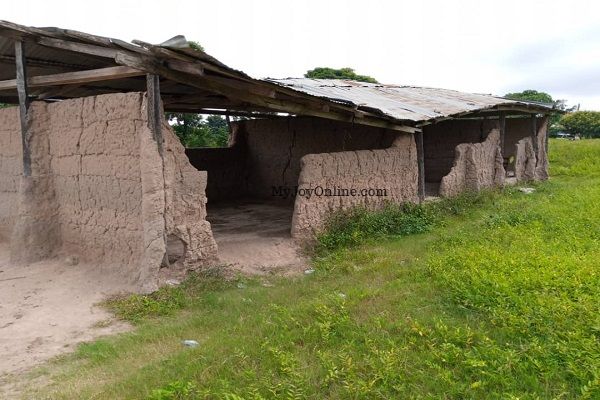 Academic work under threat at Bepotirim M/A primary school as pupils study under trees