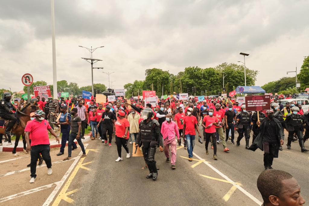 Photos: Onward marching NDC supporters walking for justice