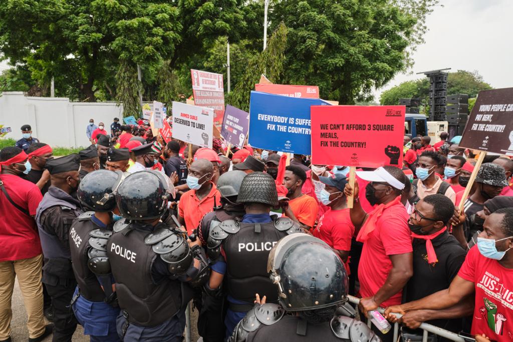 Photos: Onward marching NDC supporters walking for justice