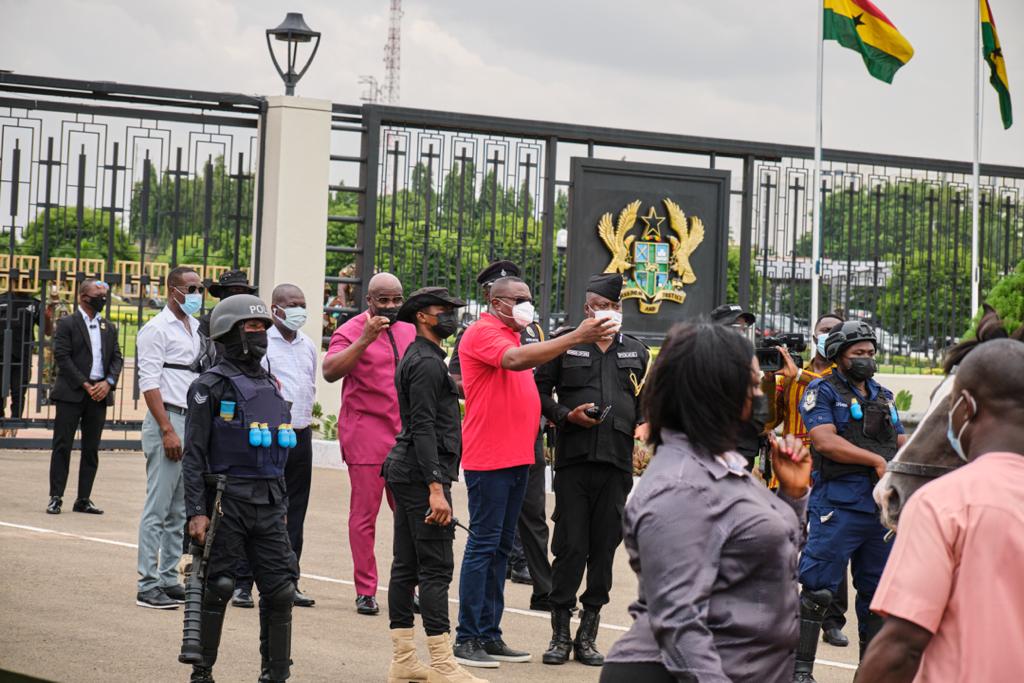 Photos: Onward marching NDC supporters walking for justice