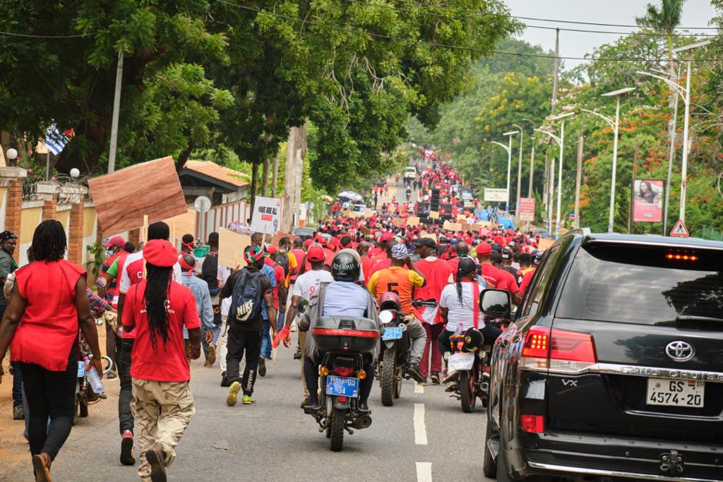 Photos: Onward marching NDC supporters walking for justice