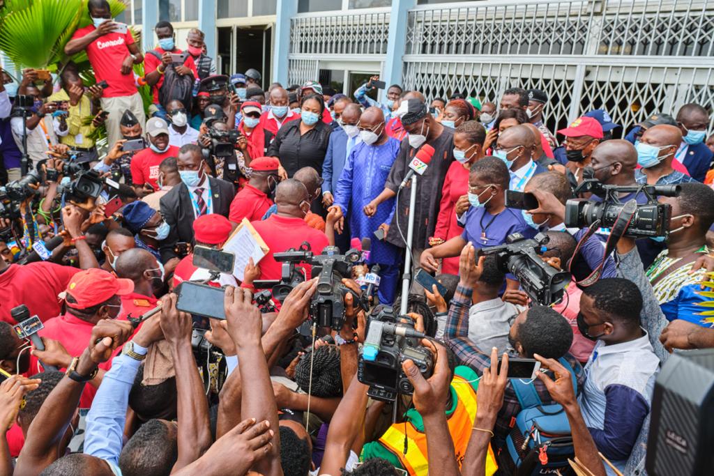 Photos: Onward marching NDC supporters walking for justice