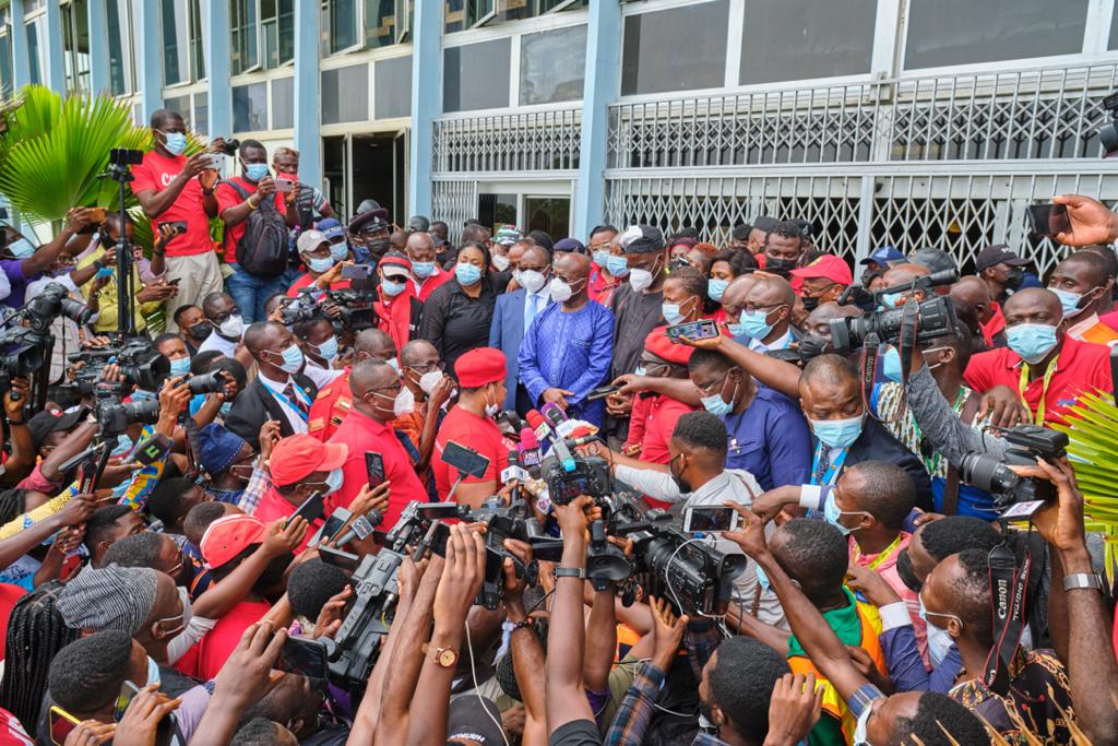 Photos: Onward marching NDC supporters walking for justice