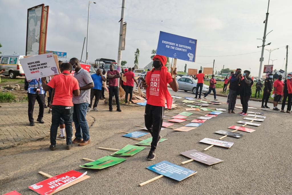 Photos: Onward marching NDC supporters walking for justice