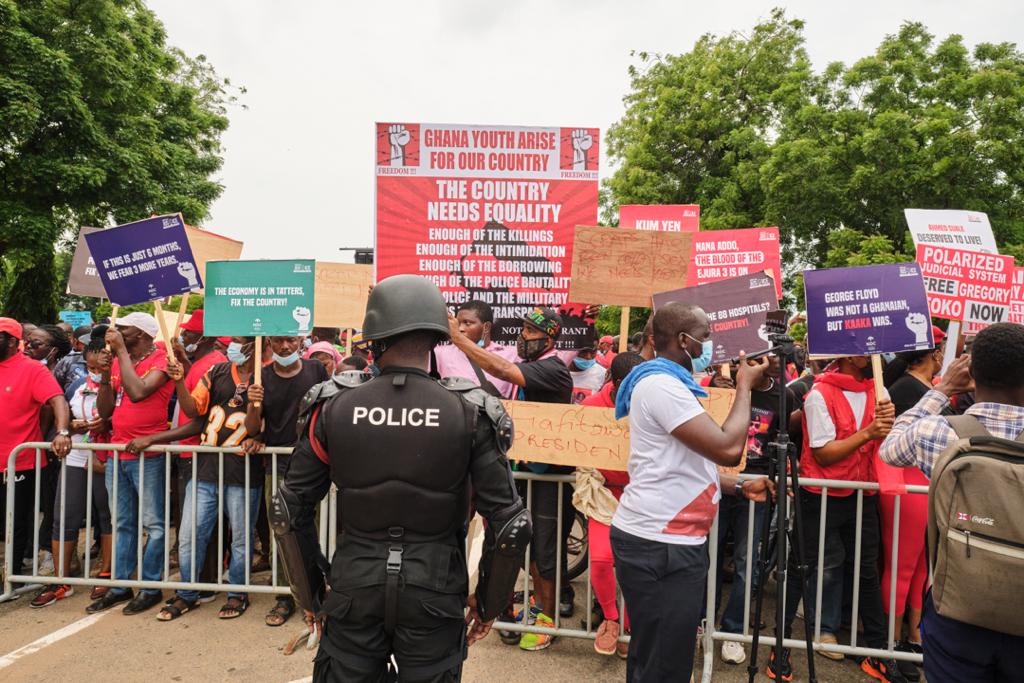 Photos: Onward marching NDC supporters walking for justice