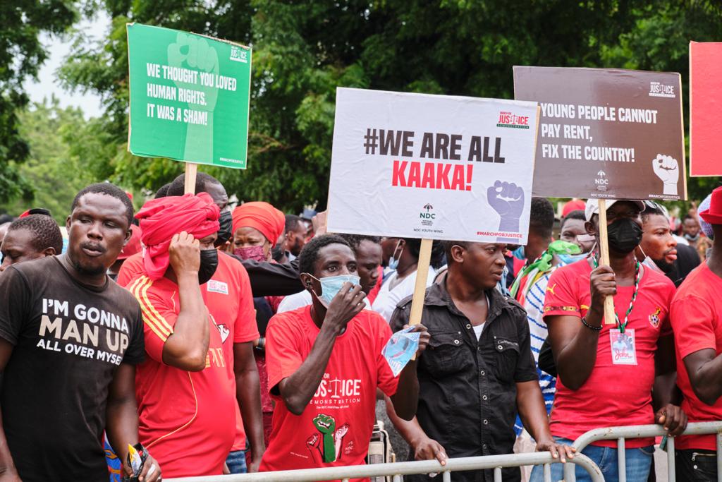 Photos: Onward marching NDC supporters walking for justice