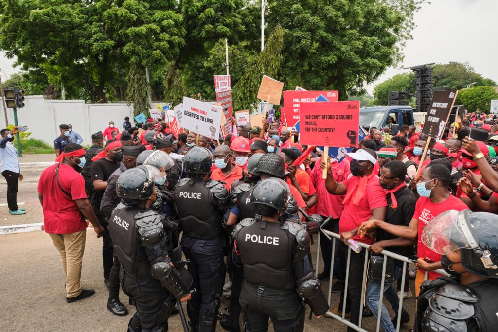 Photos: Onward marching NDC supporters walking for justice