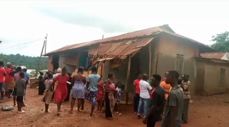 One feared dead after mud building in Obogu collapses