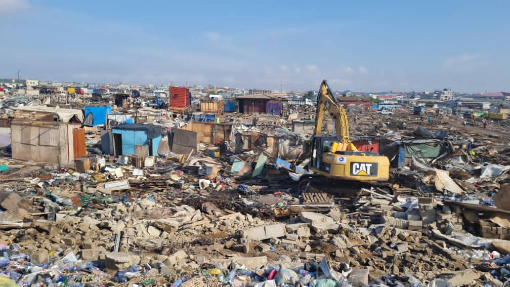 Police fire tear gas, warning shots at Agbogbloshie Market