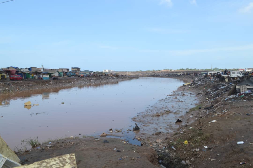 Photos: Agbogbloshie onion sellers relocated to Adjen Kotoku