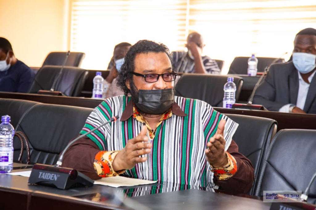 UEW to run programme for 200,000 untrained private school teachers UEW to run programme for 200,000 untrained private school teachers